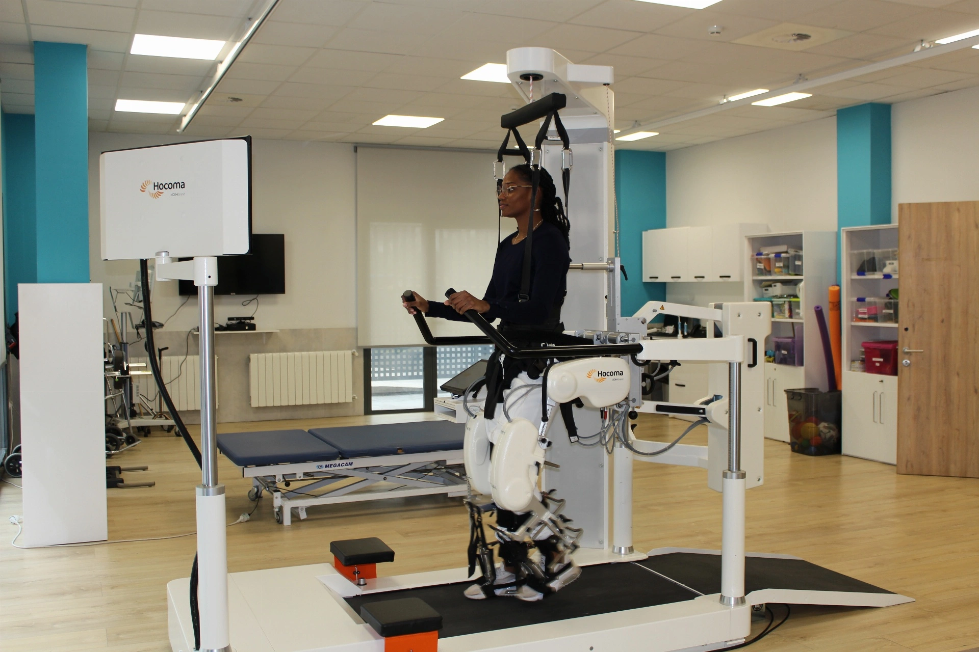 Neurorehabilitación Vitalia. Lokomat, tecnología robótica para la rehabilitación de ictus, lesiones medulares o parálisis cerebral