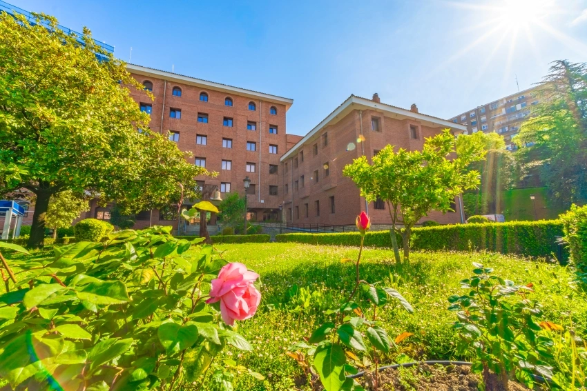 Residencia de ancianos Santutxu _ Vitalia _ Fachada 2