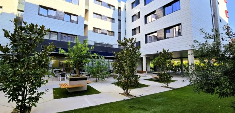 Residencia de ancianos _ Vitalia Carabanchel