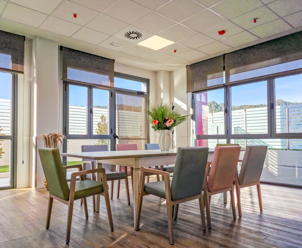 Residencia de ancianos _ Vitalia Gandía _ Comedor familiar para eventos