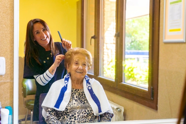 Residencia de la tercera edad Bilbao _ Vitalia Santutxu _ Peluquería