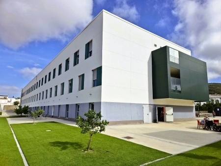 Residencia de mayores Vitalia Montellano _ Fachada