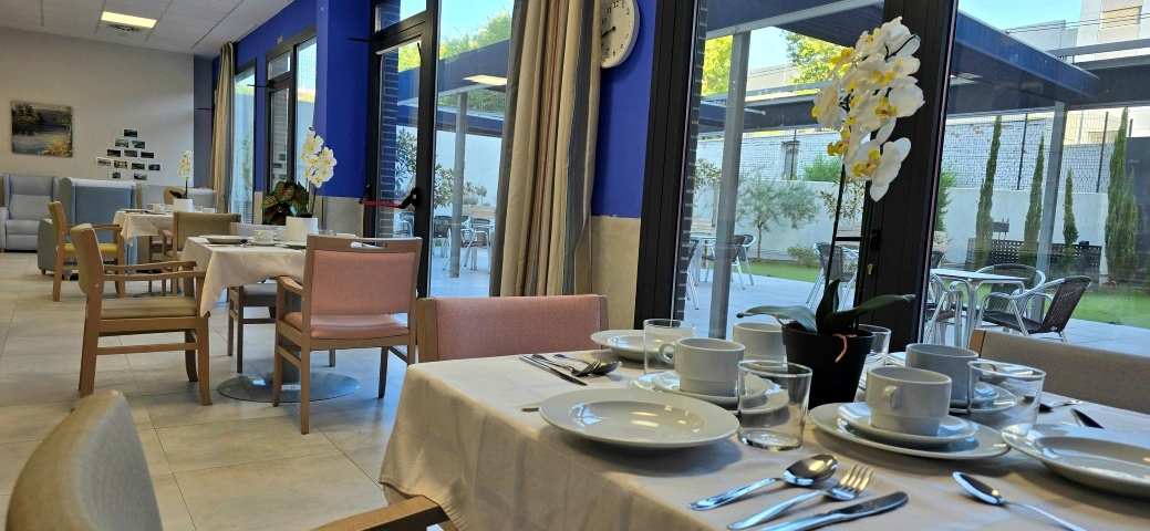 Residencia de mayores en San Blas _ Vitalia Canillejas _ Comedor