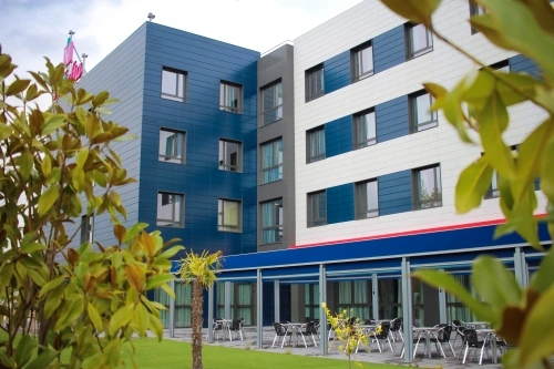 Residencia en Alcorcon _ Fachada