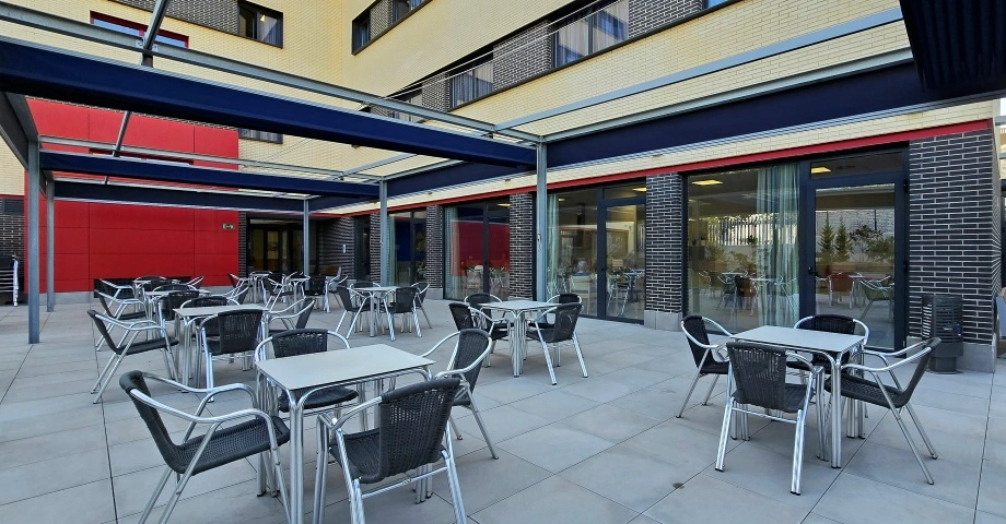 Residencia geriátrica _ Vitalia Canillejas _ Terraza exterior