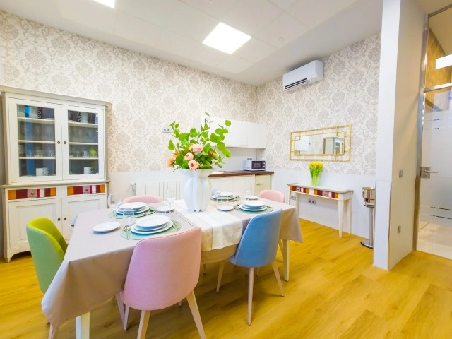 Residencia privada _ Vitalia Logroño _ Comedor familiar