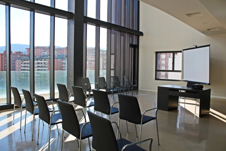Residencia privada _ Vitalia Sarriko _ Sala de reuniones