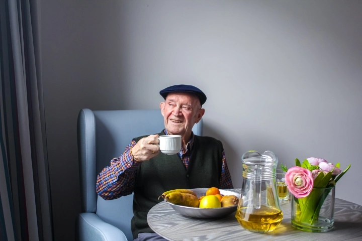 residencia geriatrica sabadell Vitalia _ Desayuno en la habitación