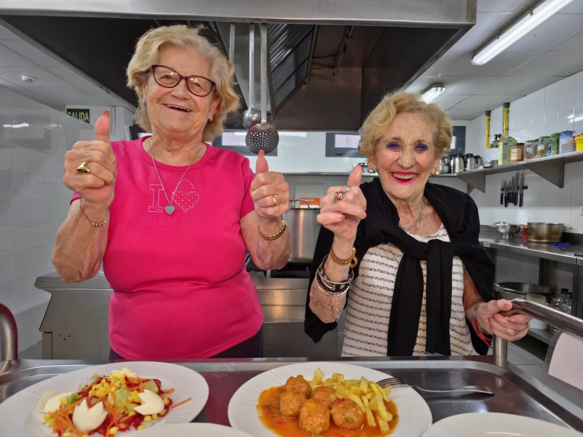Buena comida casera y de calidad en la residencia de mayores vitalia teatinos