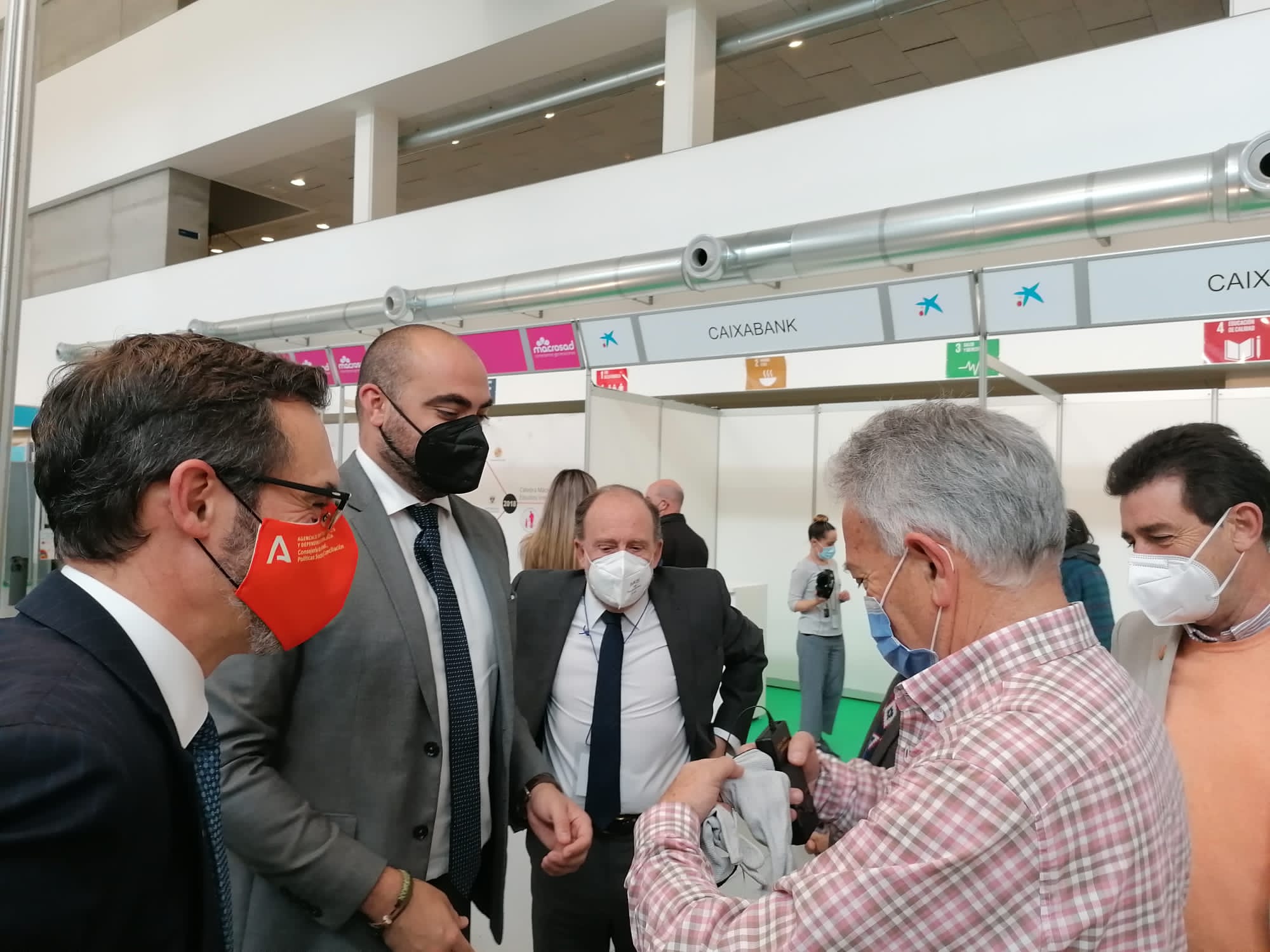 Trajes simuladores de edad, protagonistas en Tecnosocial