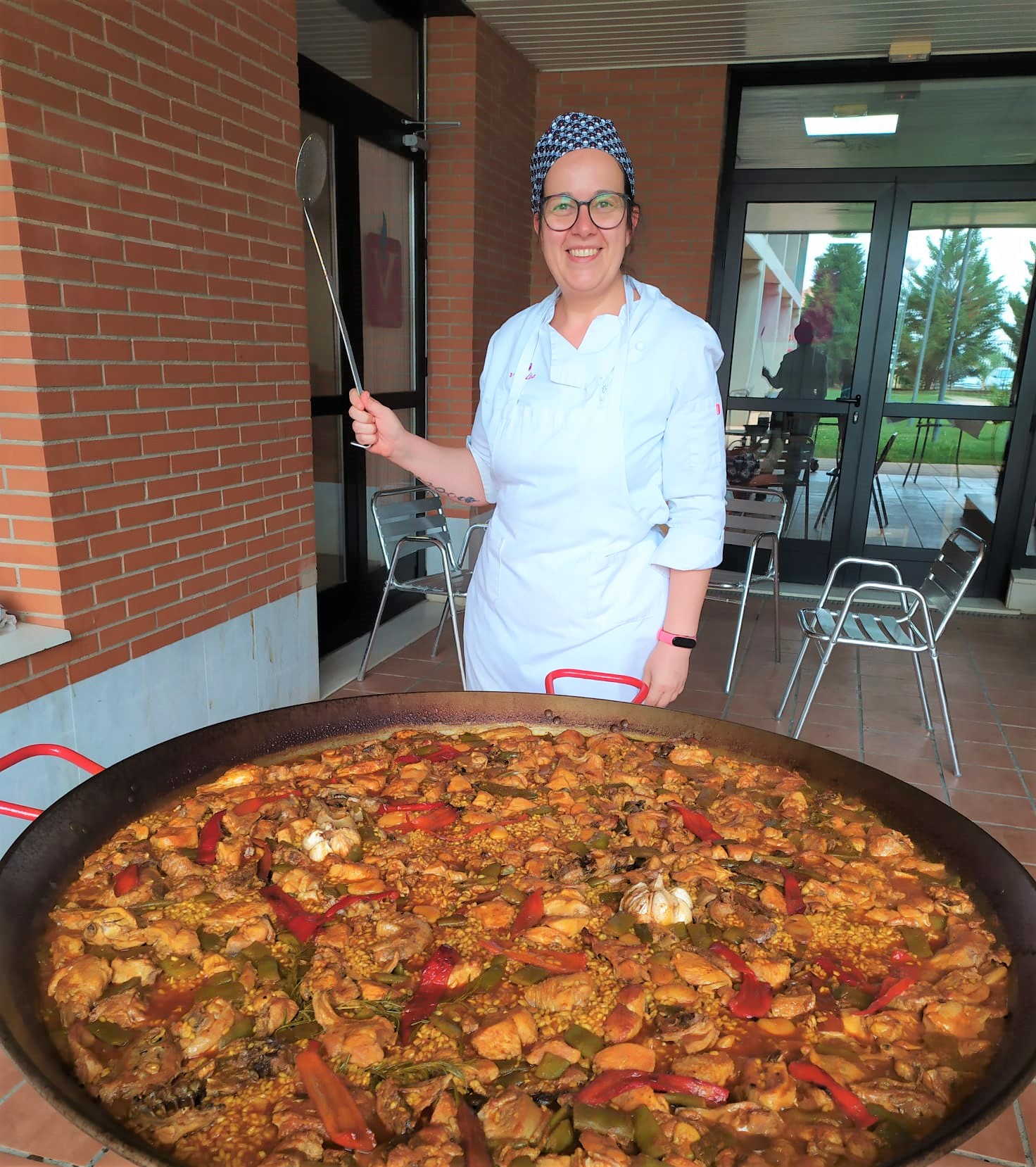 Entrevistamos a Raquel, ganadora de un crucero del concurso de iniciativas 2023 en su categoría Excelencia culinaria