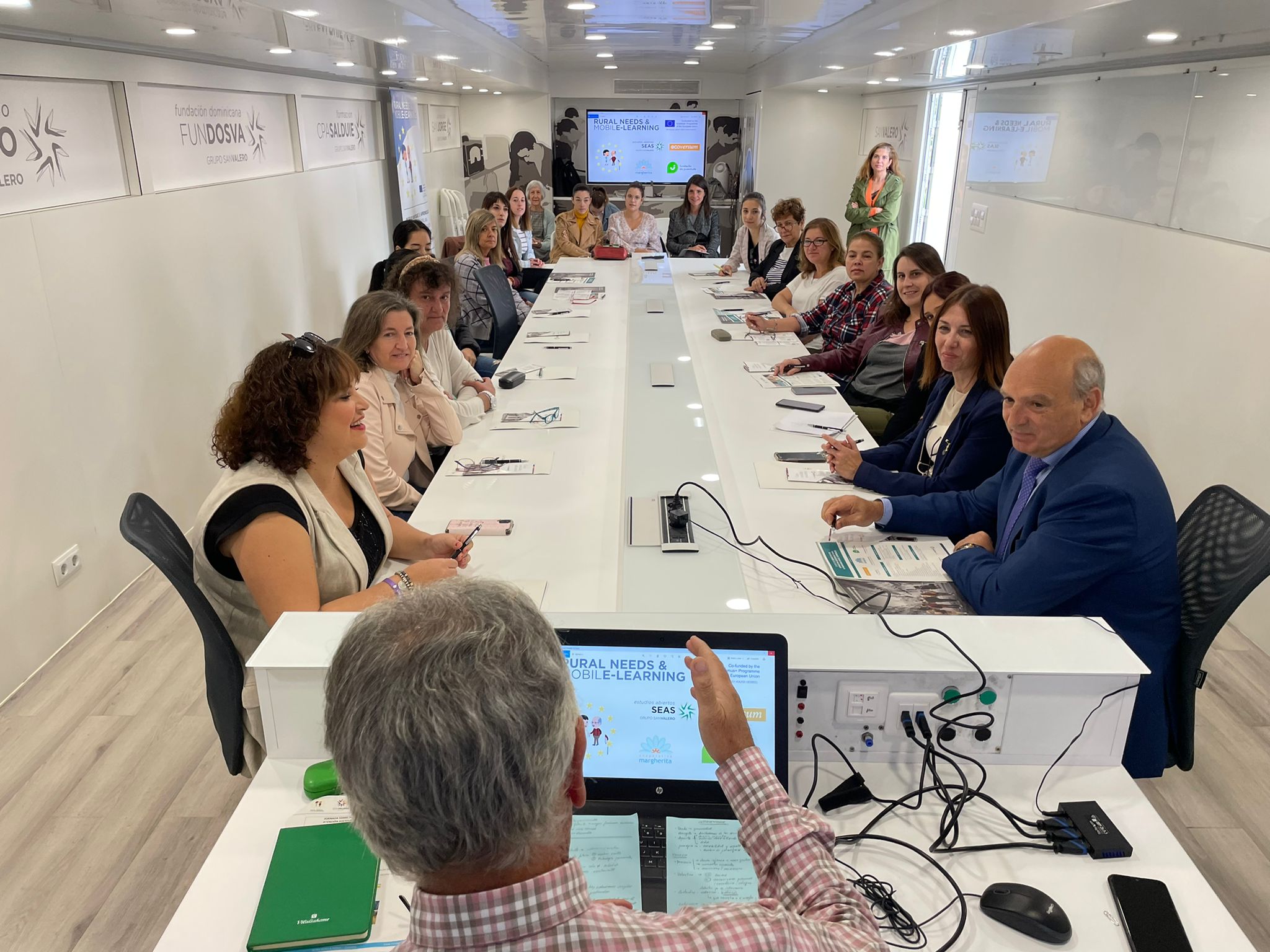 Vitalia colabora con Grupo San Valero para impartir formación gratuita y online en zonas despobladas