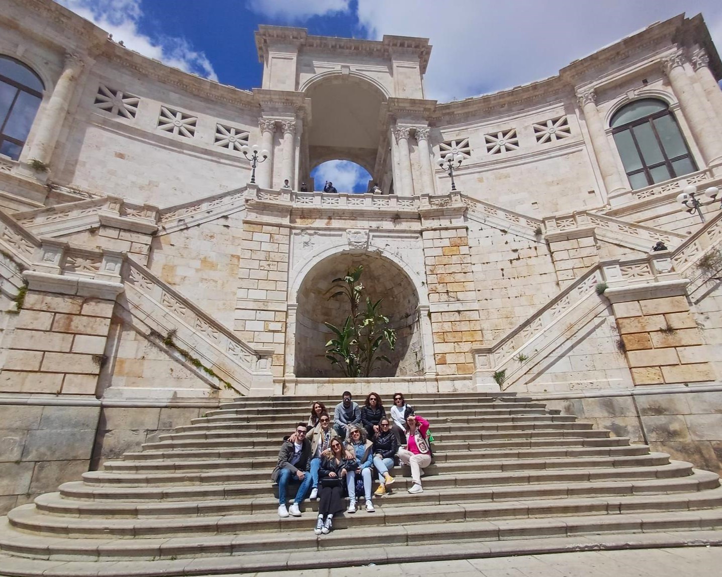 ¡Los primeros 40 pasajeros de Vitalia ya han comenzado su emocionante travesía por el Mediterráneo!