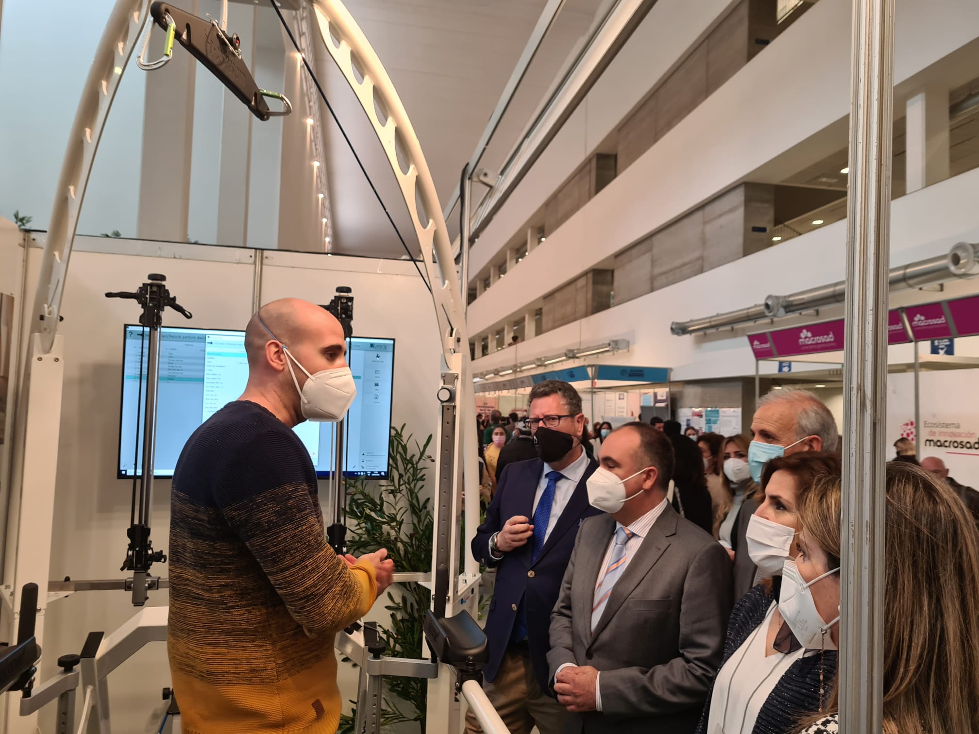 Trajes simuladores de edad, protagonistas en Tecnosocial