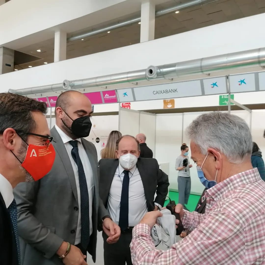 Trajes simuladores de edad, protagonistas en Tecnosocial