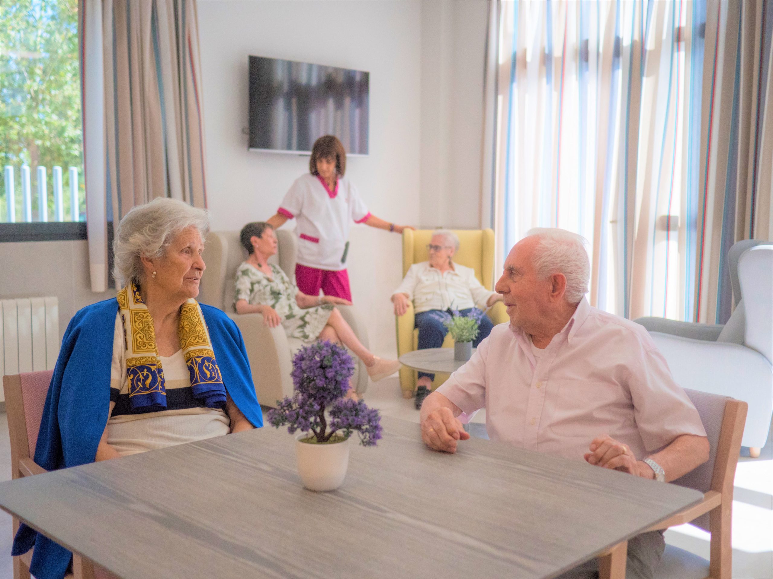 Consejos para elegir residencia para una persona mayor o en situación de dependencia