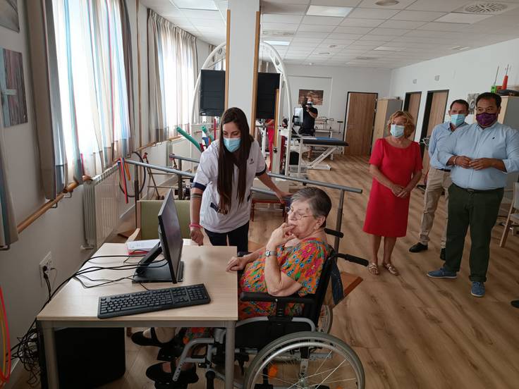 Nos visita la consejera de Aragón María Victoria Broto