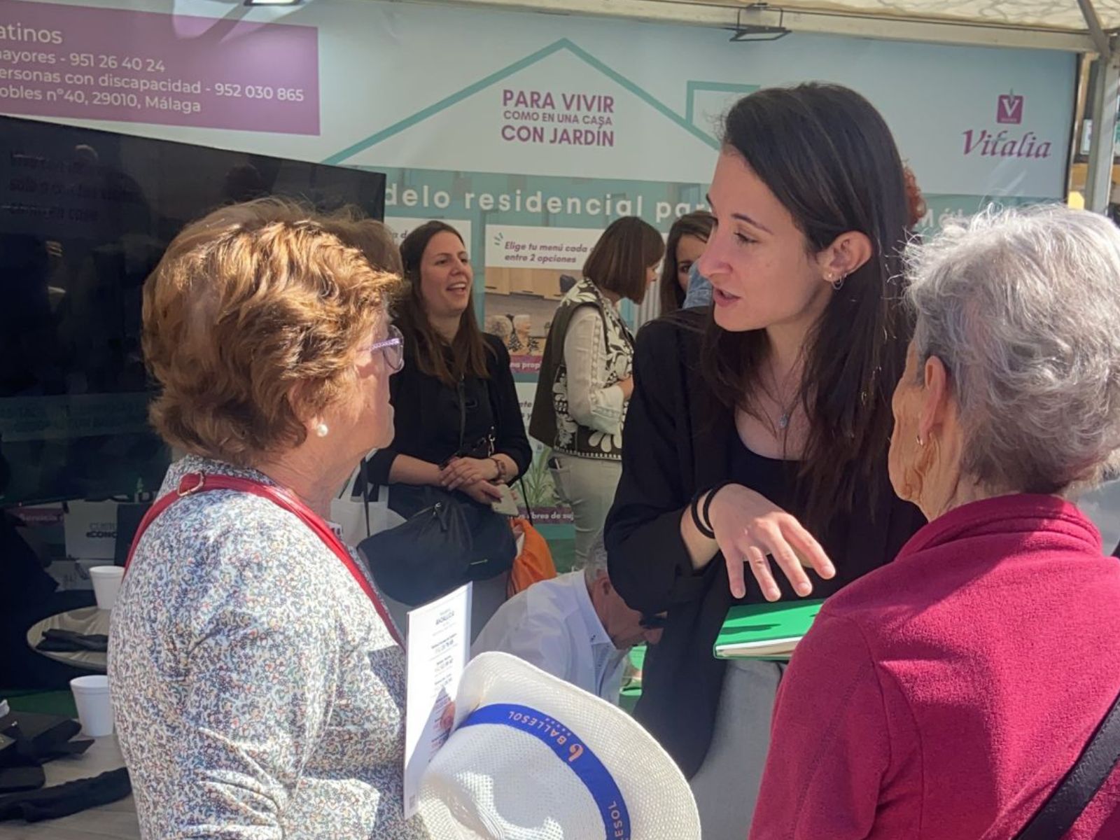 Trajes de Empatía, lo más buscado de la feria de Tecnosocial 2023 en Málaga
