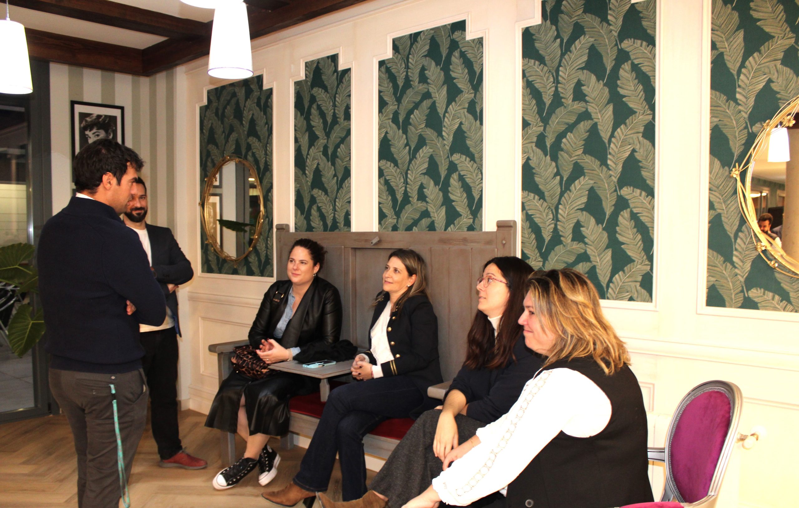 Convención de trabajadores Vitalia Cataluña por la inauguración de Vitalia Sabadell