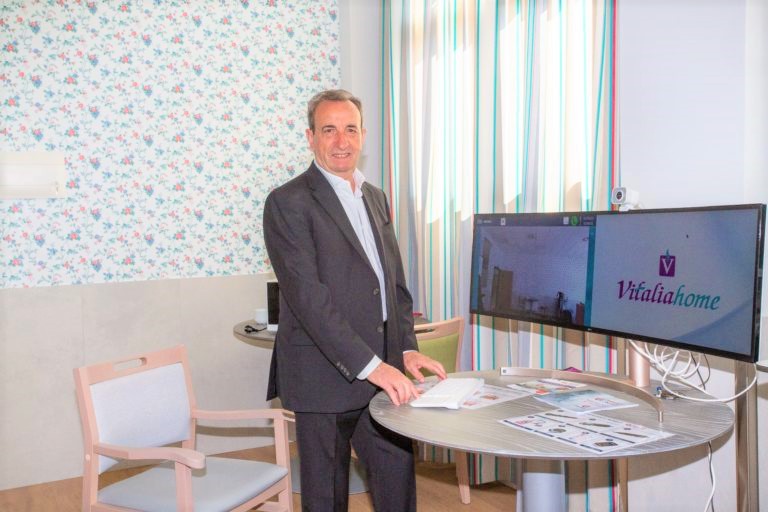 Vitalia presente en la portada de la revista Actualidad de las empresas aragonesas