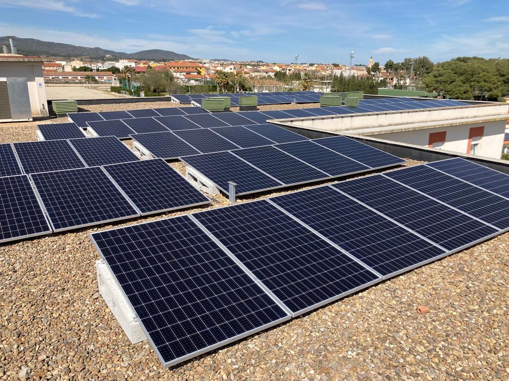 Los 63 centros Vitalia generan más del 50% de la energía que consumen, a través de renovables (solar y biomasa)