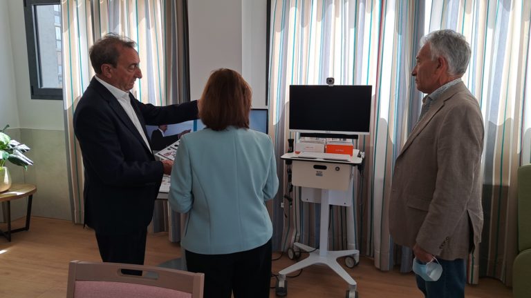 Nos visita Balance sociosanitario para conocer en primera persona el innovador modelo Vitalia