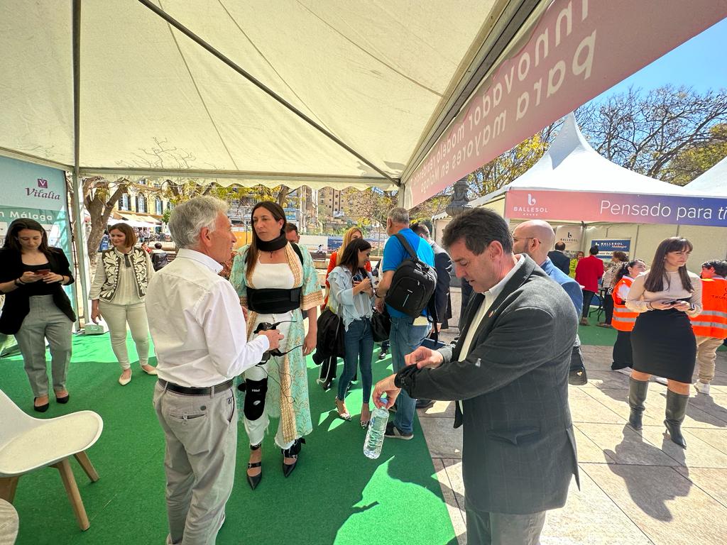 Trajes de Empatía, lo más buscado de la feria de Tecnosocial 2023 en Málaga