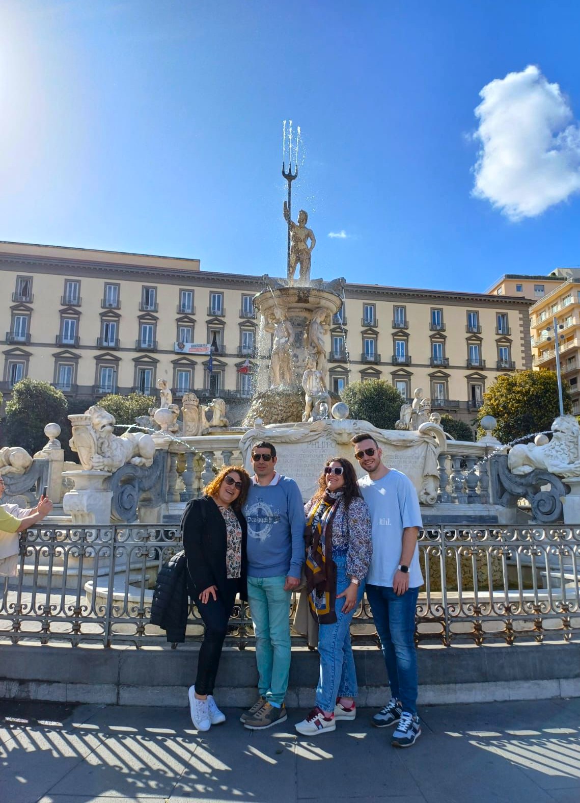 ¡Los primeros 40 pasajeros de Vitalia ya han comenzado su emocionante travesía por el Mediterráneo!