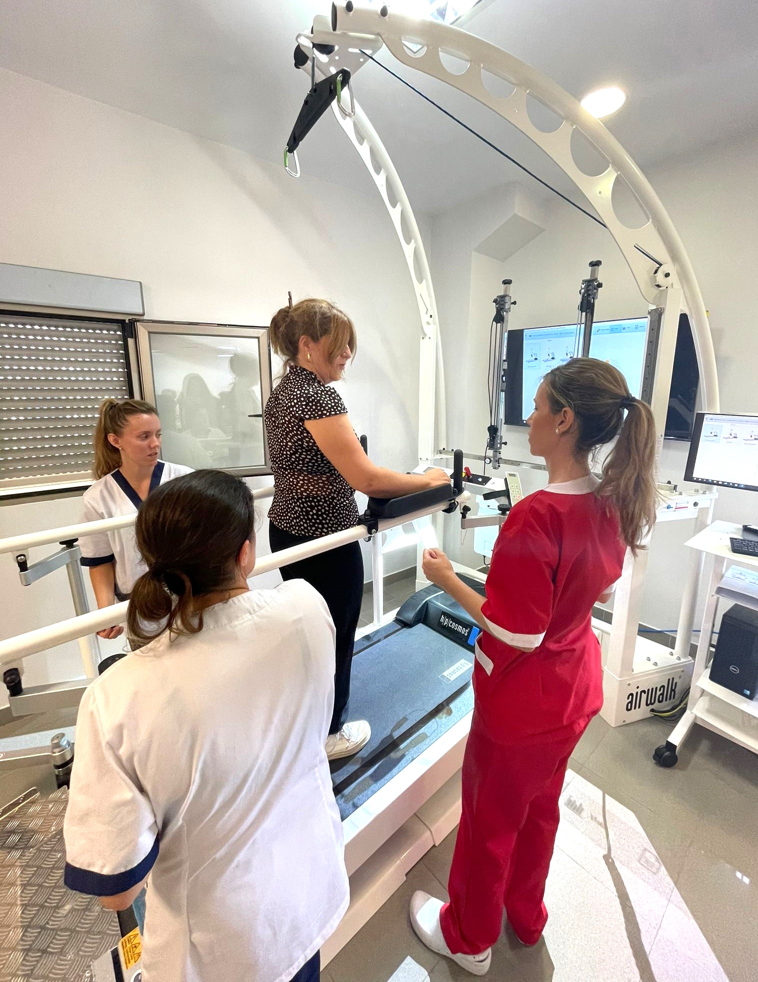 Vitalia ofrece rehabilitación neurológica de vanguardia para las cinco Villas