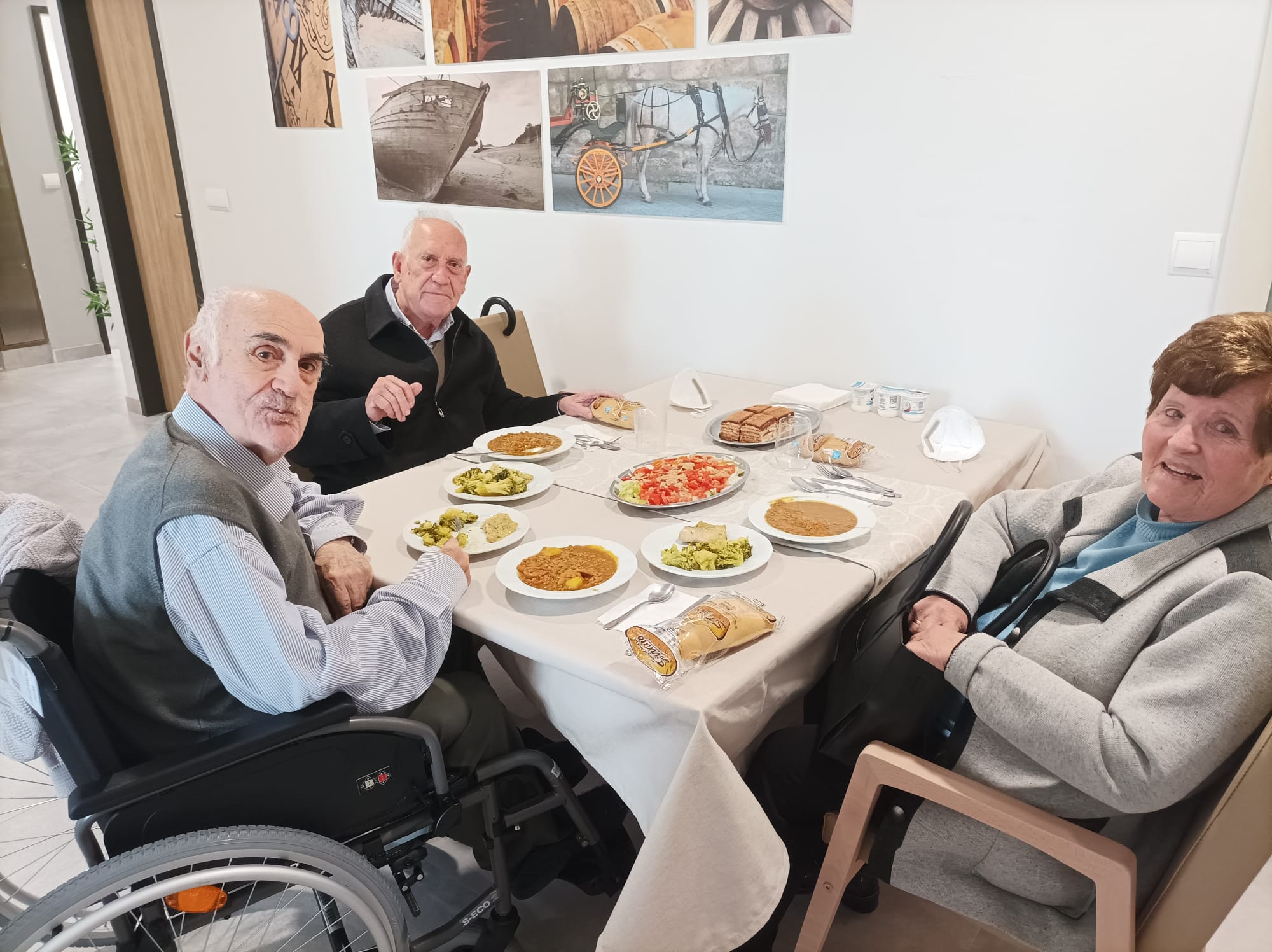 Vitalia celebra los cumpleaños de sus residentes en sus comedores familiares privados
