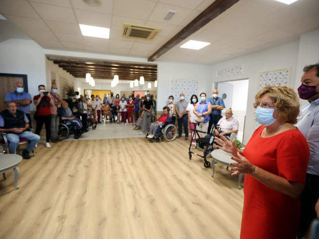 Nos visita la consejera de Aragón María Victoria Broto