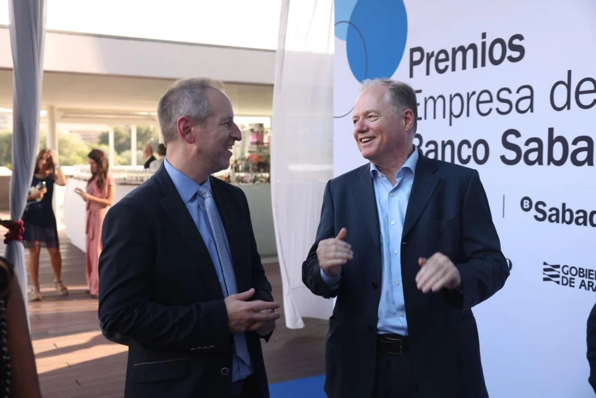 Grupo Vitalia galardón al mayor impacto social en los premios empresa del año