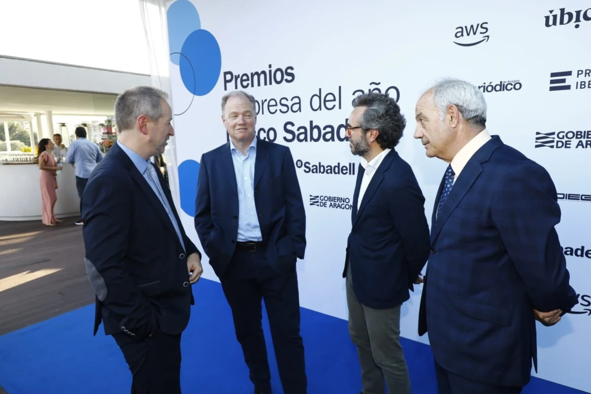 Grupo Vitalia galardón al mayor impacto social en los premios empresa del año