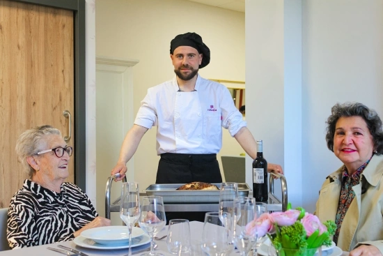 Residencia de ancianos _ Vitalia Cornella _ Visitas familiares