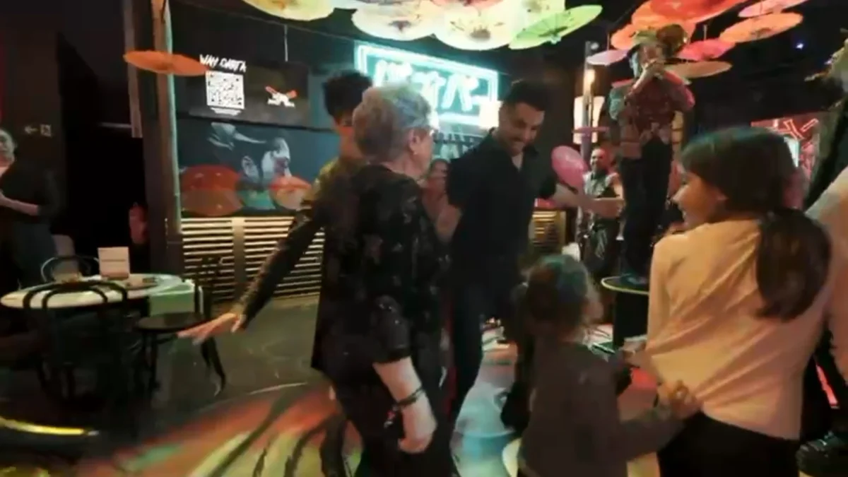 ¡Sorpresa de cumpleaños inolvidable para María (94) y Ángeles (101) en WAH Show!