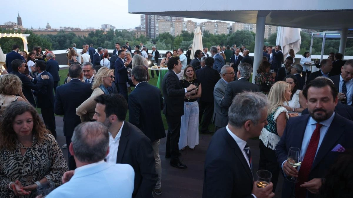 Grupo Vitalia galardón al mayor impacto social en los premios empresa del año