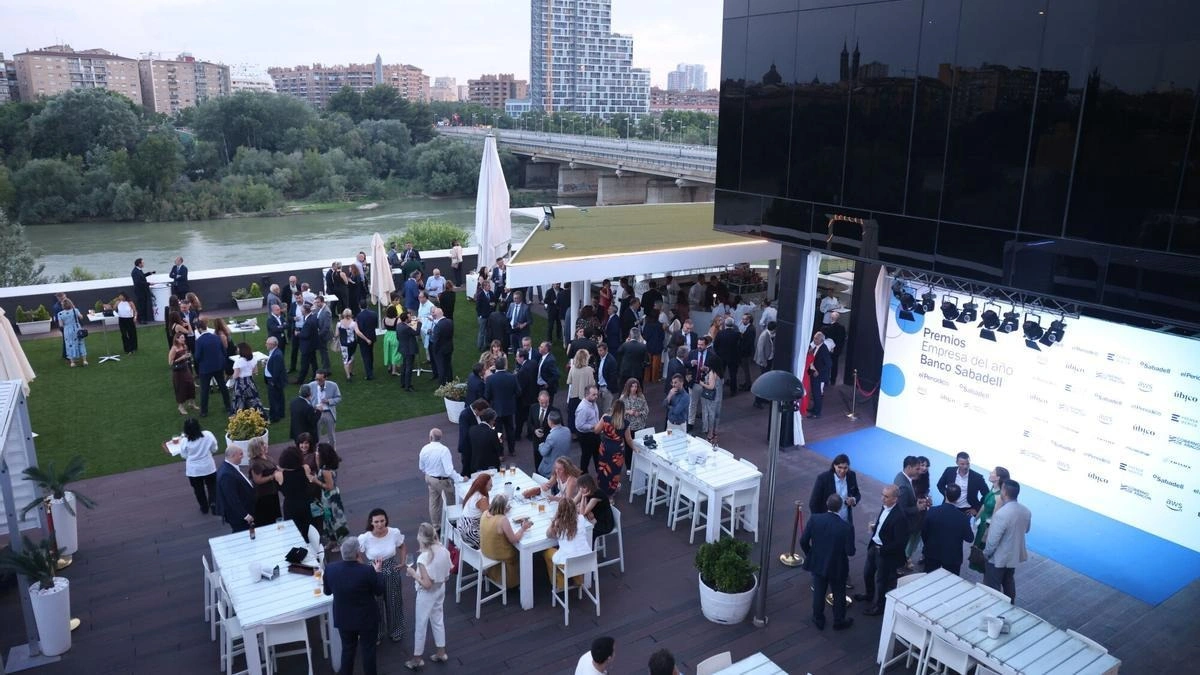 Grupo Vitalia galardón al mayor impacto social en los premios empresa del año