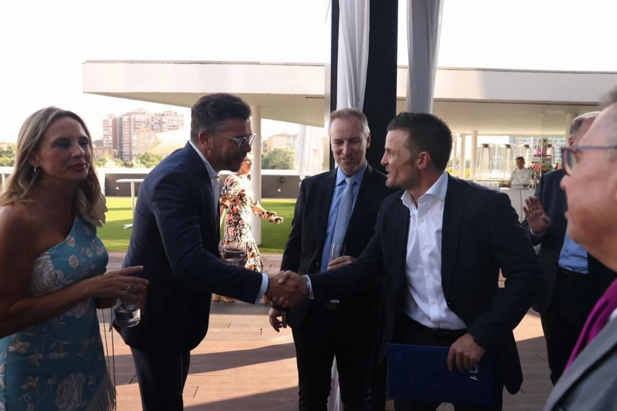 Grupo Vitalia galardón al mayor impacto social en los premios empresa del año