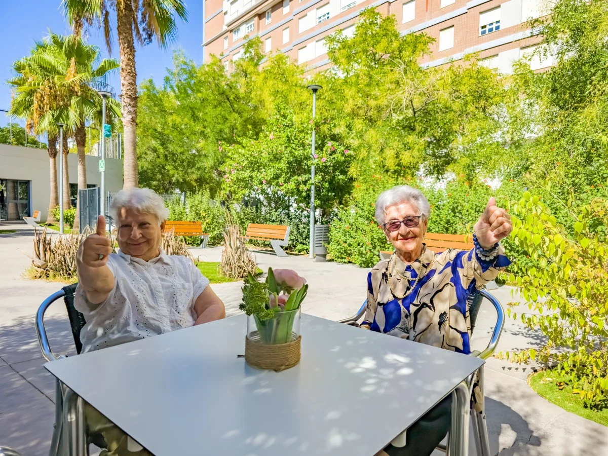 ¡Descubre el renovado Vitalia Kansas! 😍🥳 Una residencia para vivir como en una casa con jardín