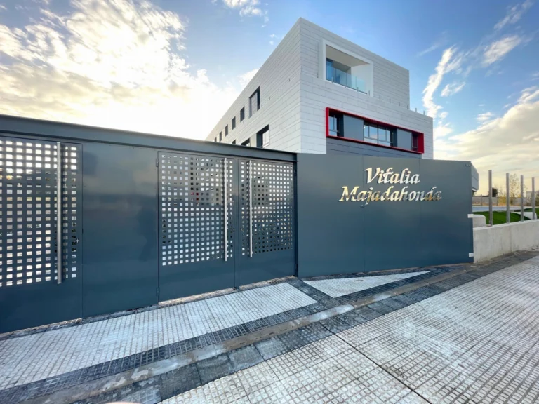 Vitalia Majadahonda abre sus puertas en un acto inaugural, un nuevo estándar en el cuidado de mayores