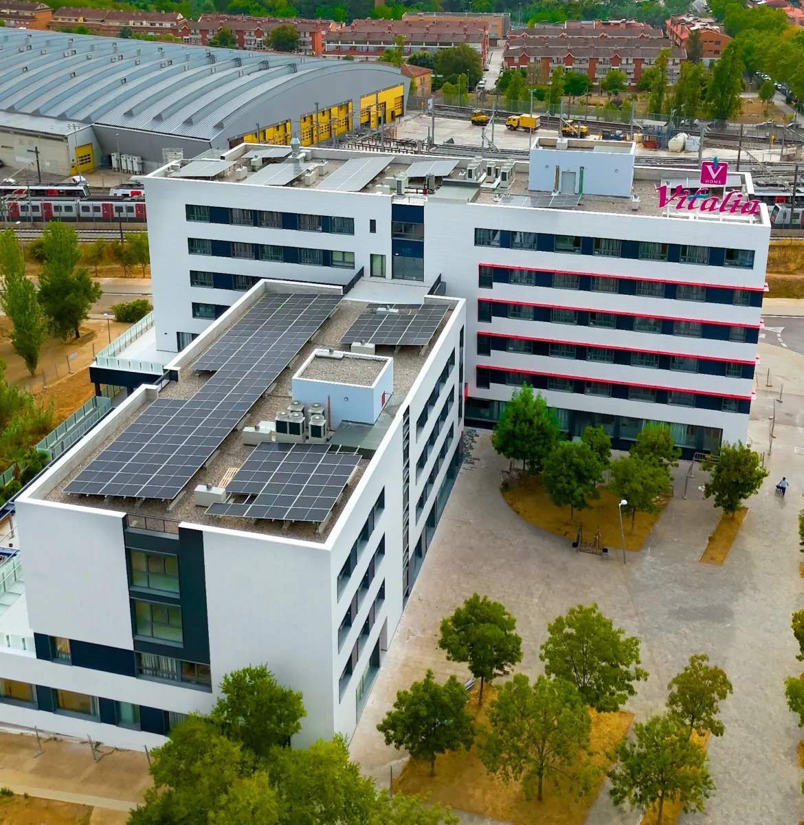 ¡Puerta abiertas de Vitalia Rubí, el nuevo referente en cuidado de la tercera edad en Barcelona!