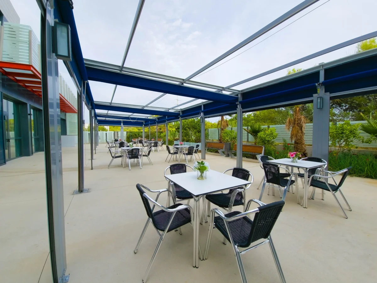 ¡Puerta abiertas de Vitalia Rubí, el nuevo referente en cuidado de la tercera edad en Barcelona!