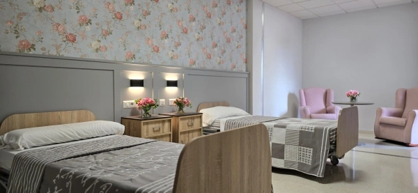 residencias ancianos cadiz Vitalia _ Habitación doble