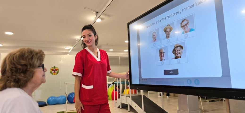 Centro Parkinson_Pantallas interactivas