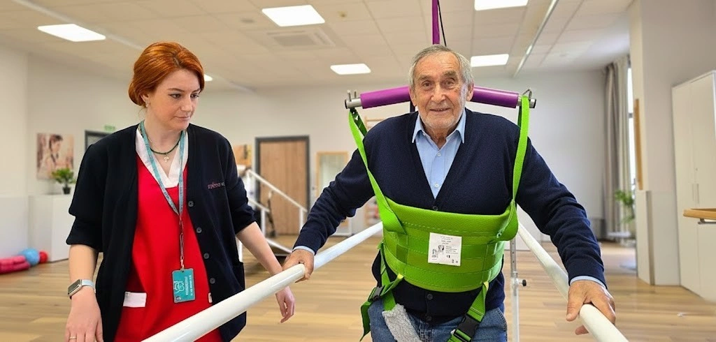 ¿Notas que tu familiar ha perdido autonomía en su día a día? ¡Recuperarla es posible!