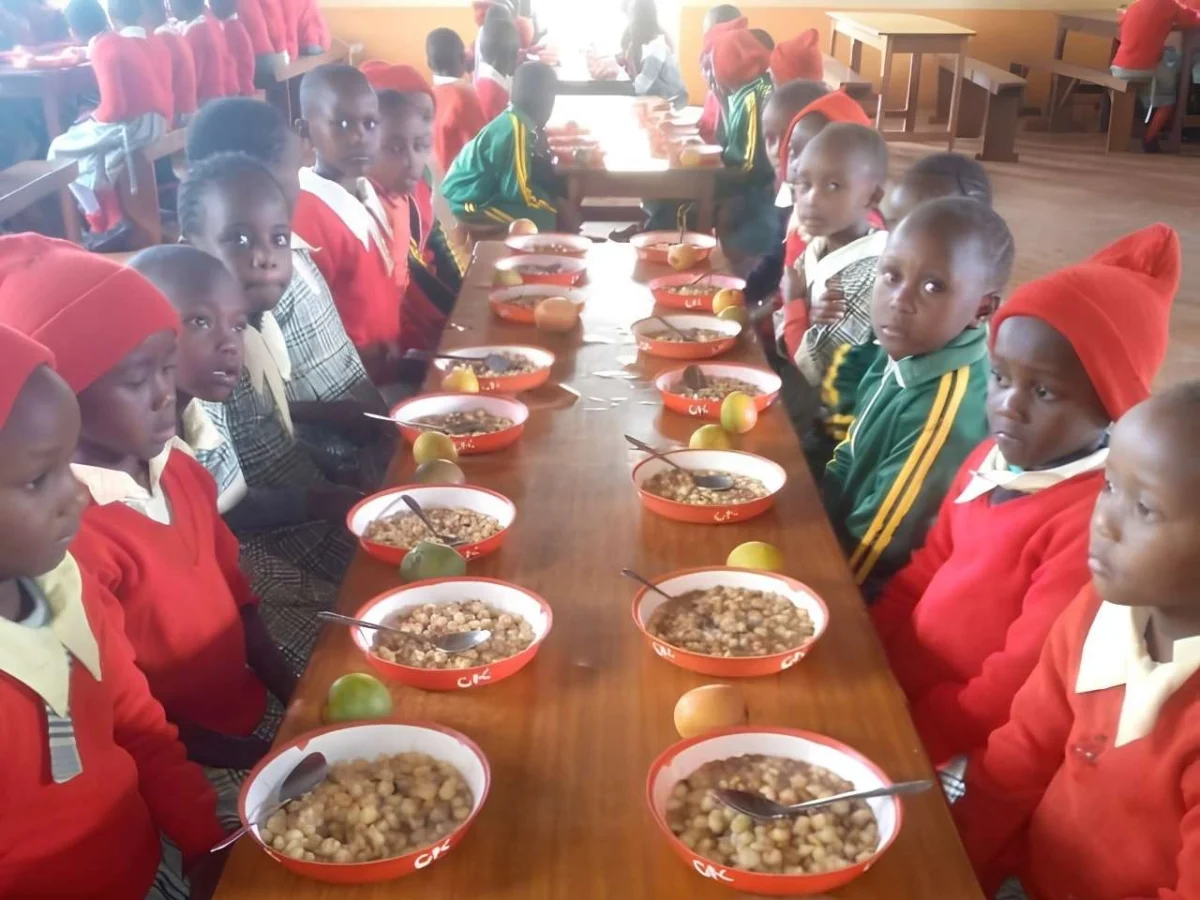 Fundación Vitalia: Nutriendo el futuro en Kithunthi