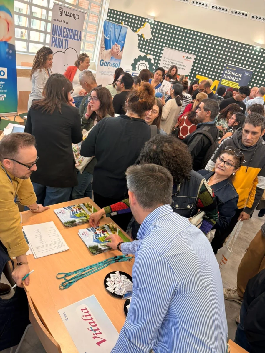Grupo Vitalia triunfa en la Feria de Empleo del Sector Cuidados en Madrid con una gran acogida de candidatos