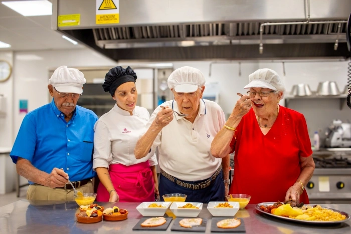 Residencias tercera edad para el verano_Comité culinario