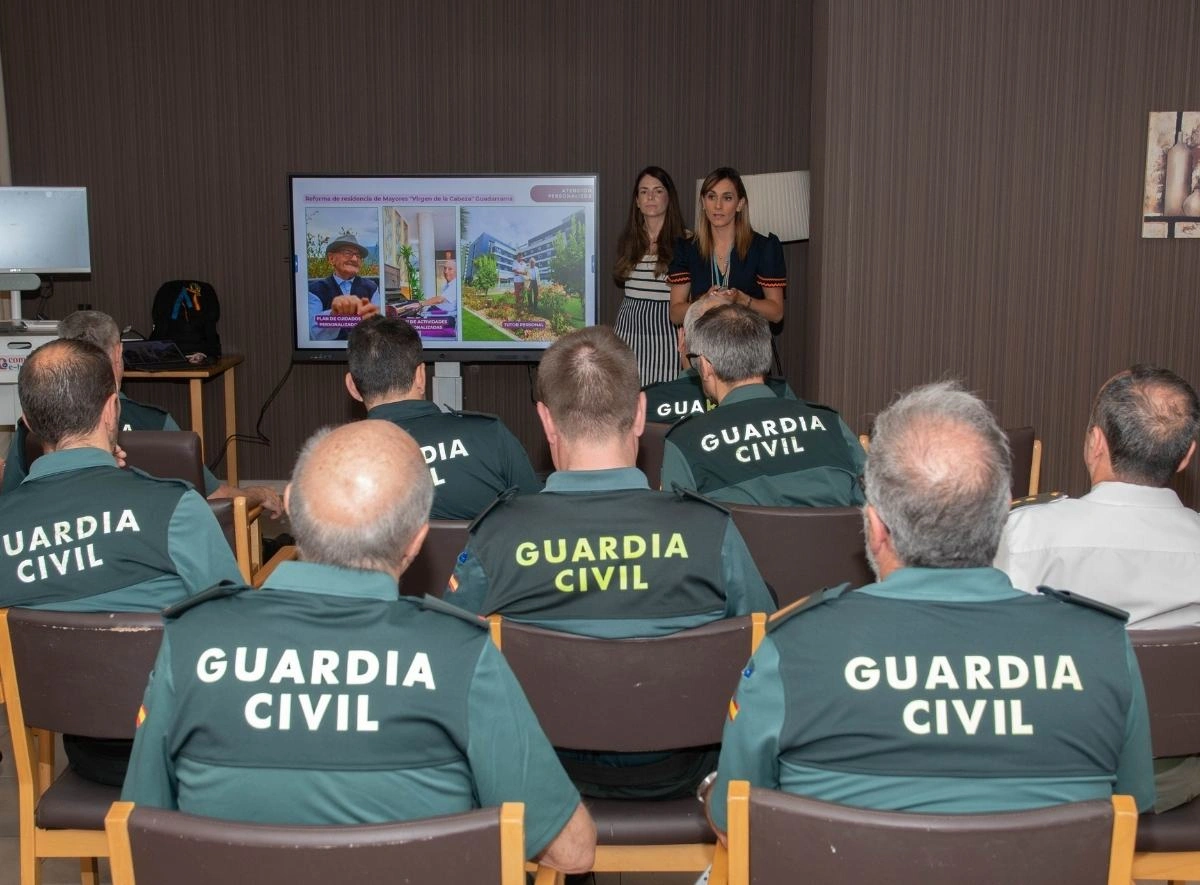 La Asociación Pro Huérfanos de la Guardia Civil visita Vitalia Guadarrama para conocer los avances de su nueva etapa