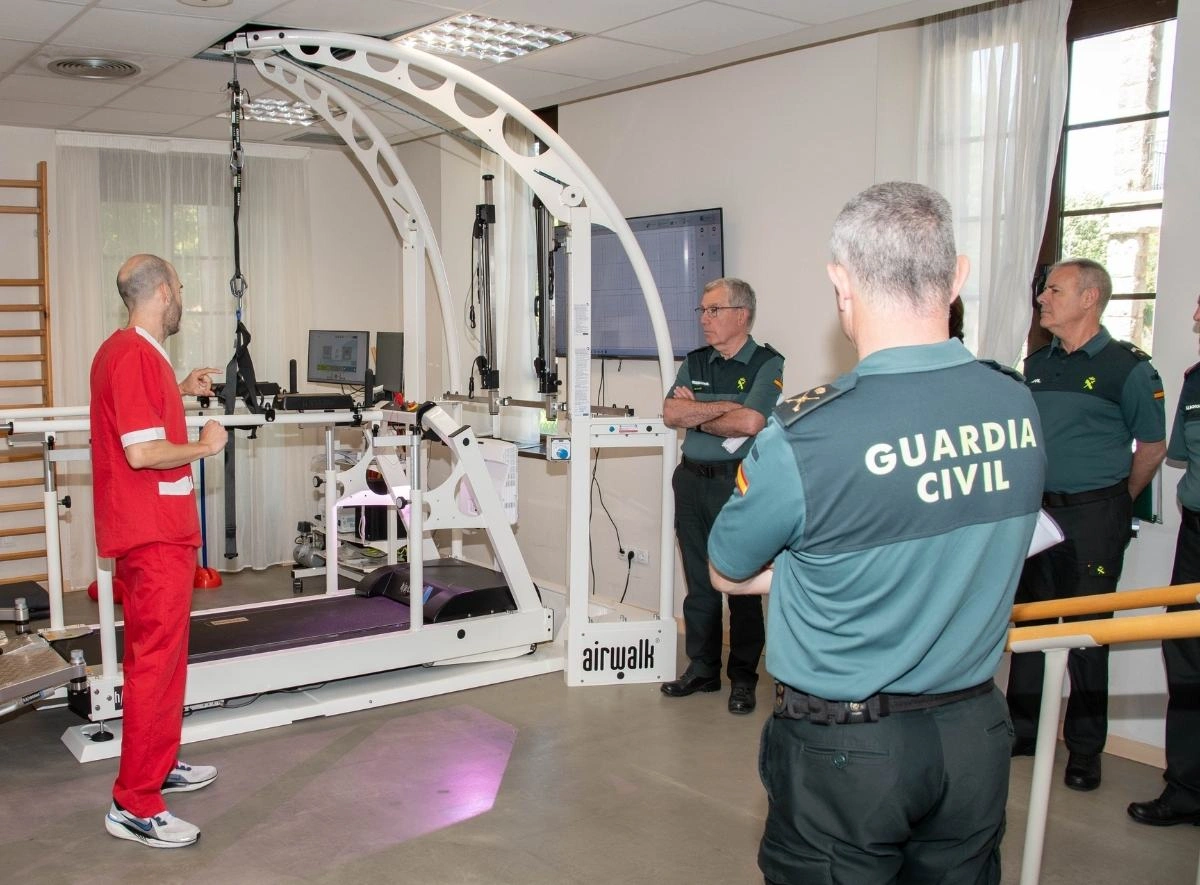 La Asociación Pro Huérfanos de la Guardia Civil visita Vitalia Guadarrama para conocer los avances de su nueva etapa